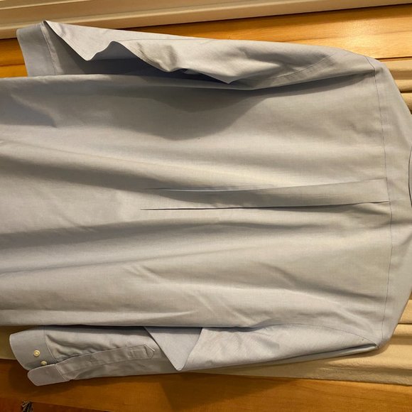 Brooks Brothers Slim Fit Non Iron Shirt - Picture 3 of 3